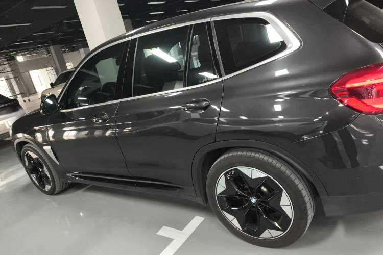 Used BMW iX3 2021 Updated Leading Type