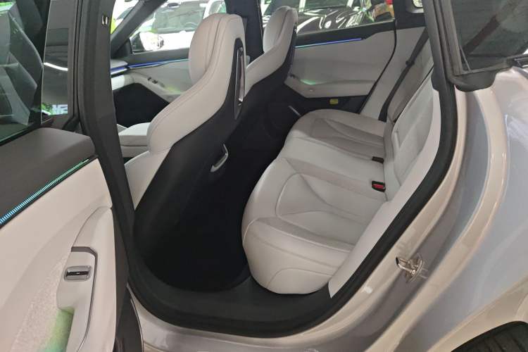 Used XPeng P7 2025 Model—702 Long Range Ultra
