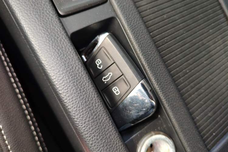 Used Volkswagen Magotan 2020 330TSI DSG Luxury Edition
