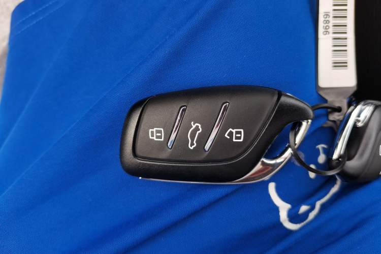 Used Roewe i5 2023 1.5L CVT Luxury Edition
