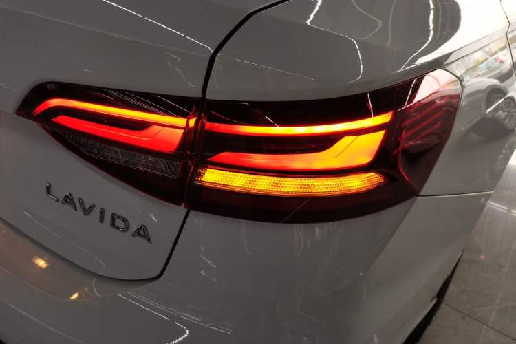 Used Volkswagen Lavida 2024 1.5L Automatic Starry Sky 5 Million Edition
