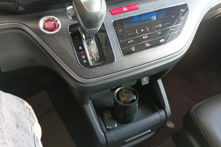 Used Honda Elysion 2016 2.4L Supreme Edition