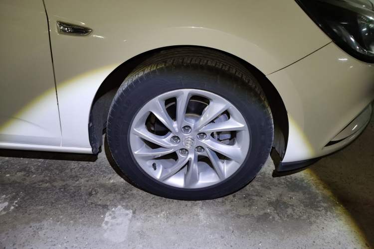 Used Buick Verano 2016 Hatchback 15S Automatic Leading Model