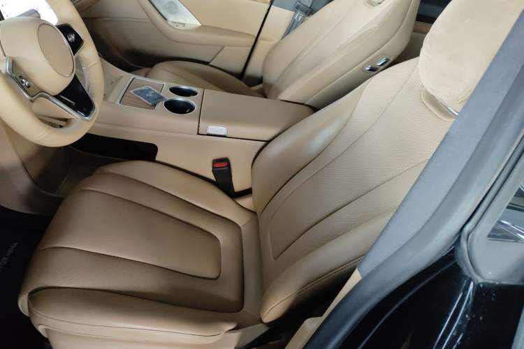 Used Hima Luxeed R7 2024 All-Electric 736 km Ultra