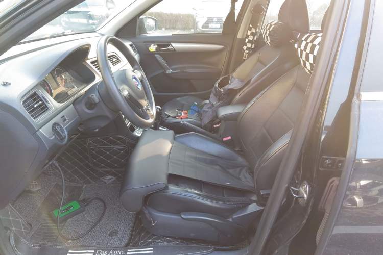 Used Volkswagen Lavida 2013 Revised Version 1.4 TSI Manual Comfort Edition
