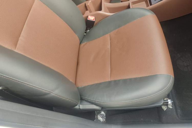 Used BYD F3 2012 Energy-Saving Edition 1.5L Manual Comfort Model

