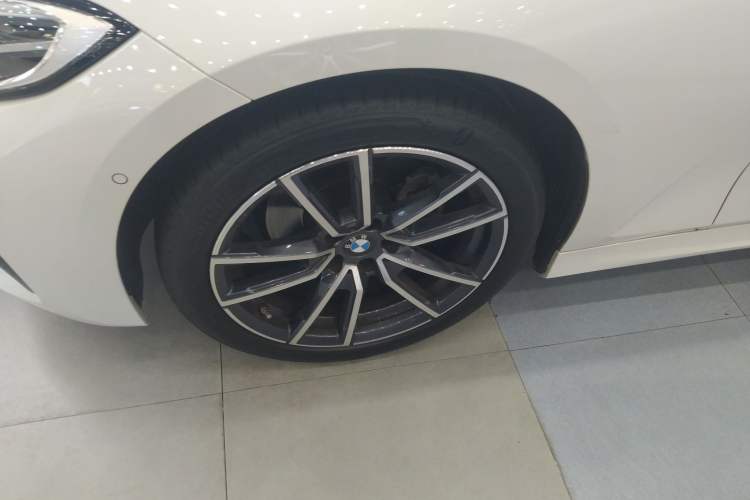 Used BMW 3 Series 2021 Restyled 325Li M Sport Package