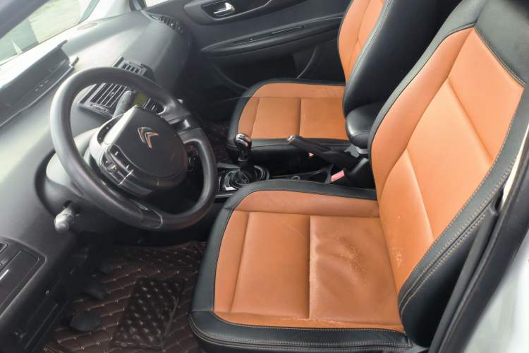 Used Citroen C-Quatre 2016 Classic Sedan 1.6L Manual - Premium Version
