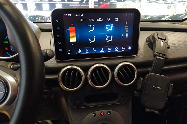 Used ORA Black Cat 2021 301 km Basic Version