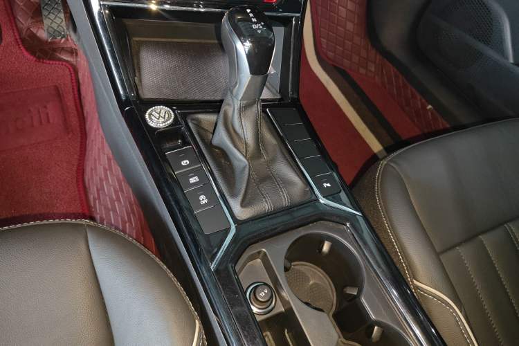 Used Volkswagen Passat 2022 330TSI Starry Elite Edition
