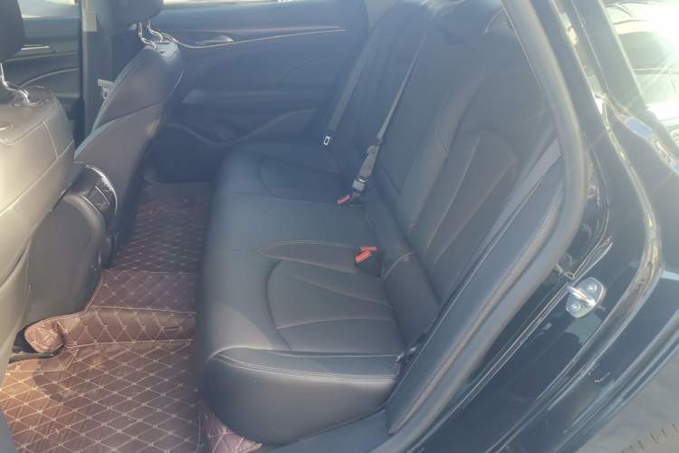 Used Buick LaCrosse 2018 20T Leading Model