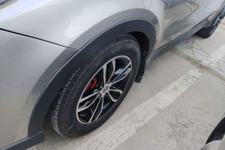 Used Dongfeng Fengon 580 2017 1.5T CVT Smart Style Model
