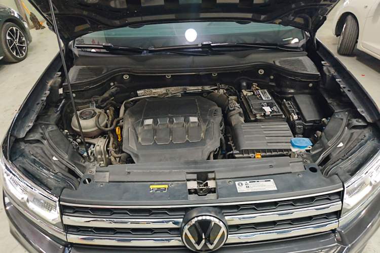 Used Volkswagen Tharu 2022 330TSI Four-Wheel Drive Luxury Edition
