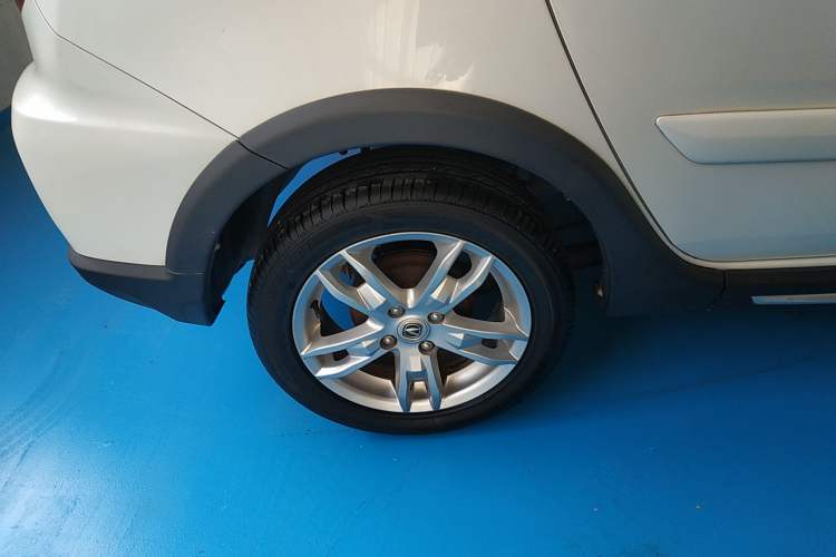 Used Changan CX20 2014 1.4L Manual Sport Version China IV Standard