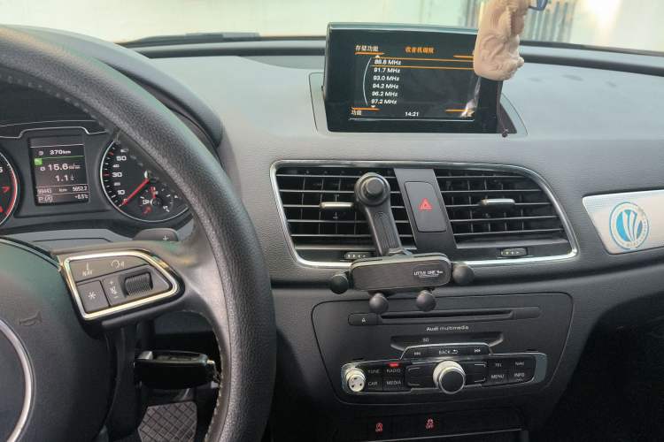 Used Audi Q3 2015 35 TFSI Comfort Model
