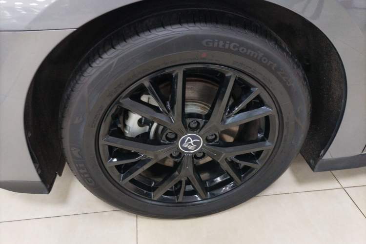 Used BYD Han 2024 DM-i Glory Edition 121KM Prestige Model
