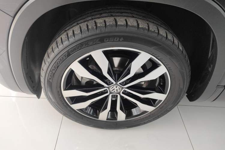 Used Volkswagen Tayron 2020 380TSI All-Wheel Drive R-Line Connected Version
