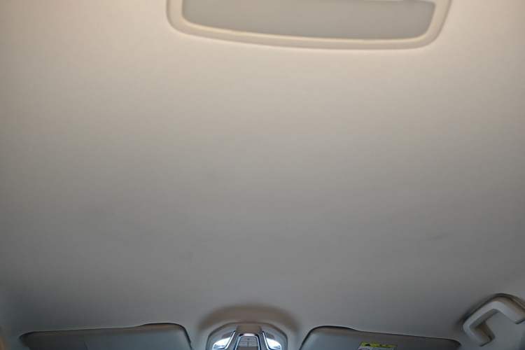 Used Wuling Xingguang 2024 Co-Creation Edition 510 Advanced Model
