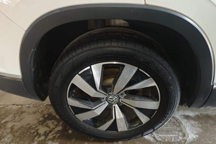 Used Volkswagen Tayron 2019 330TSI Two-Wheel Drive Luxury Model China VI Standard