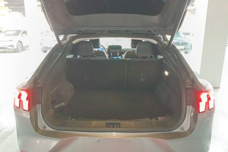 Used Ford Mustang Mach-E 2021 Leap Edition Rear-Drive Version (Standard Range)