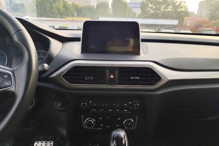 Used Dongfeng Fengon S560 2019 1.8L CVT Elite Model