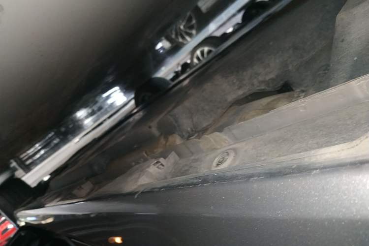 Used Toyota Avalon 2019 2.5L Ambition Version China VI Standard
