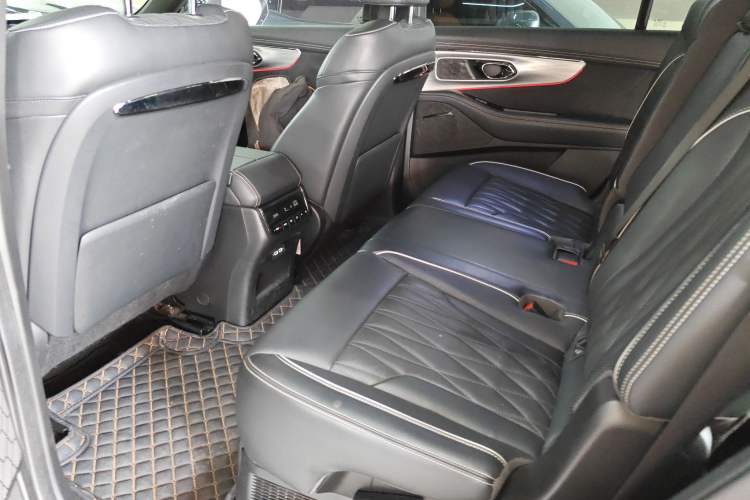 Used GAC Trumpchi GS8 2022 Dual-Engine Series 2.0TM Two-Wheel Drive Prestige Edition (7 Seats)
