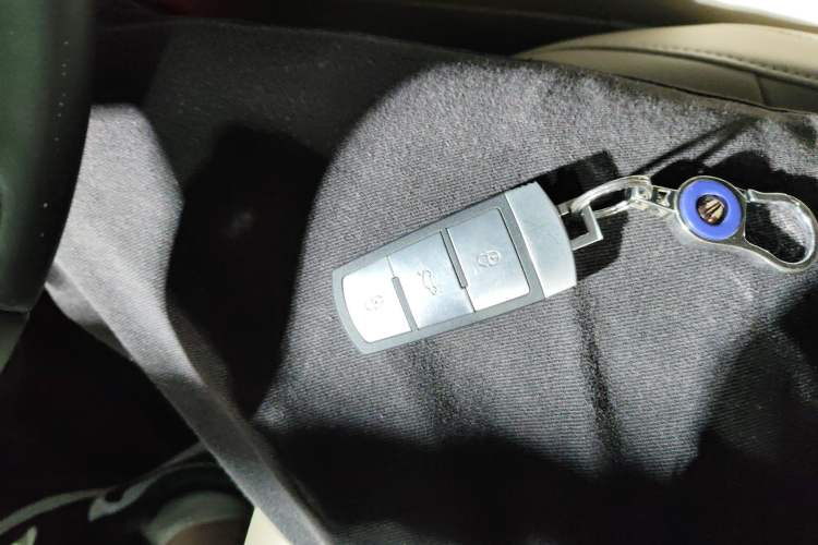 Used Volkswagen Magotan 2013 1.8TSI Luxury Model