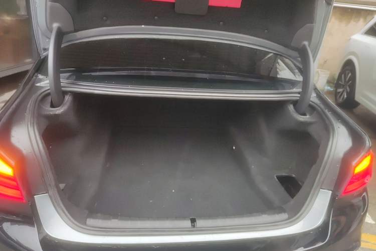 Used BMW 5 Series 2019 525i M Sport Package
