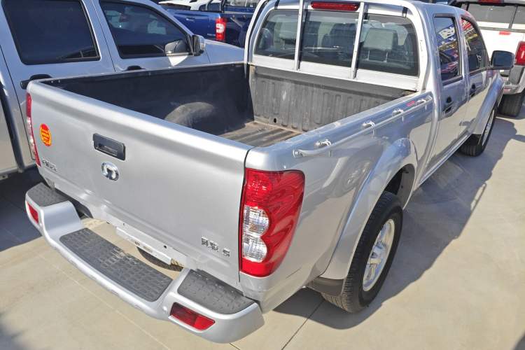 Used Great Wall Wingle 5 2021 2.0T Diesel Two-Wheel Drive Elite Version Big Double Cab China VI Standard GW4D20M