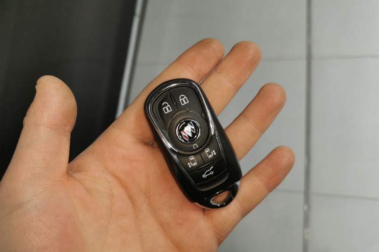 Used Buick GL8 2020 Avenir Avia Six-Seat Deluxe Edition