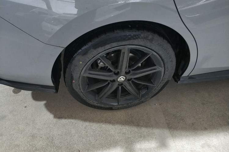 Used Changan UNI-V 2022 1.5T Prestige Version