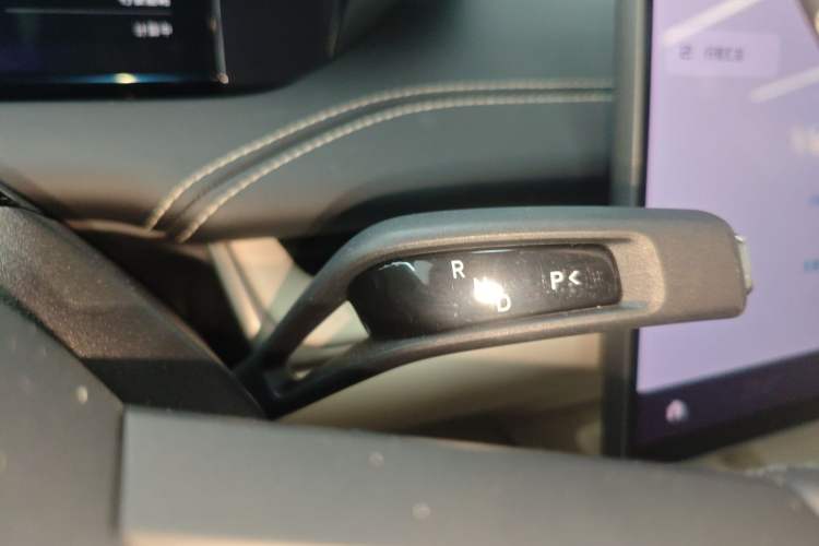 Used  SU7 2024 Four-Wheel Drive Ultra-Long Range Advanced Intelligent Driving Max Edition