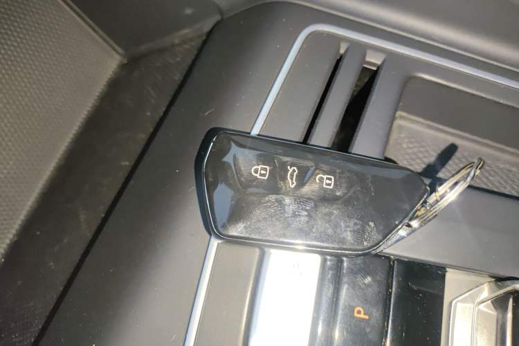 Used Volkswagen Golf 2021 200TSI DSG
