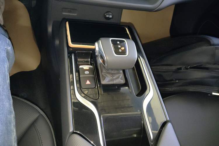 Used Hongqi E-QM5 2023 Revised Version Basic Travel Edition