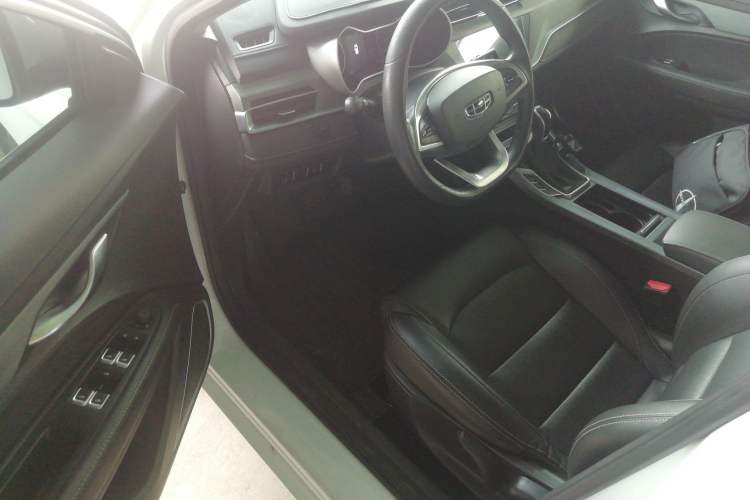 Used Geely Auto Emgrand 2021 UP 1.5L CVT Luxury Model