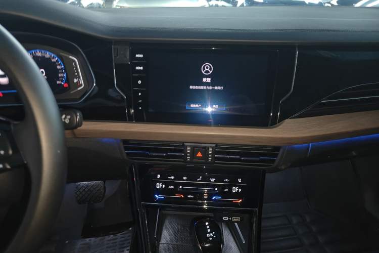 Used Volkswagen Passat 2020 330TSI Luxury Edition China VI