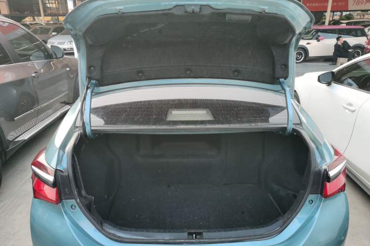 Used Toyota Corolla 2017 Revised Dual-Engine 1.8L E-CVT Elite Edition