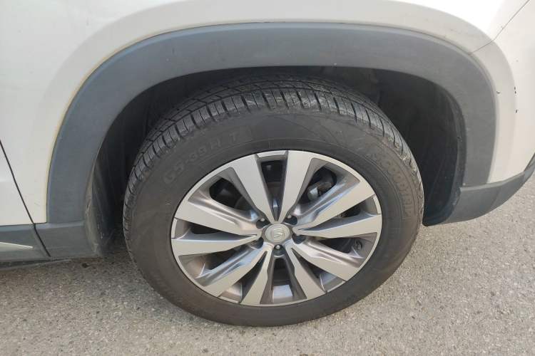 Used Changan CS95 2017 2.0T Two-Wheel Drive Zhitu Edition