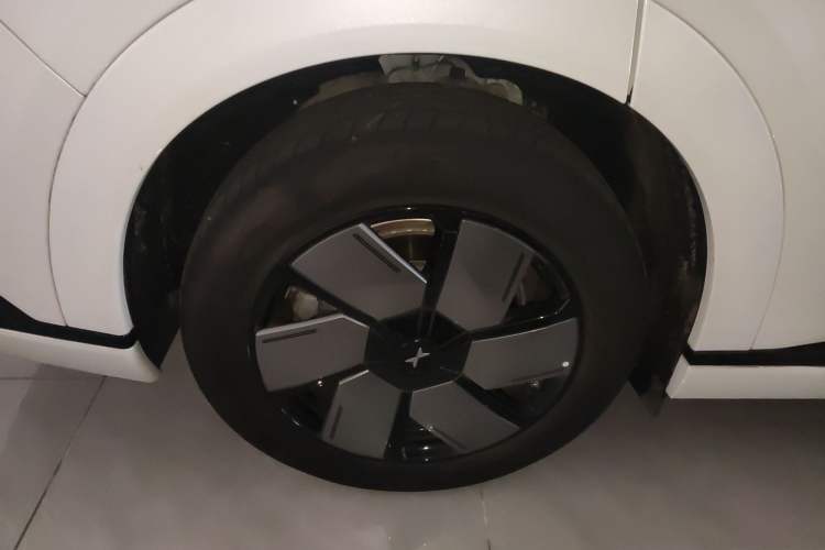 Used XPeng X9 2024 640 All-Wheel Drive High-Performance Max
