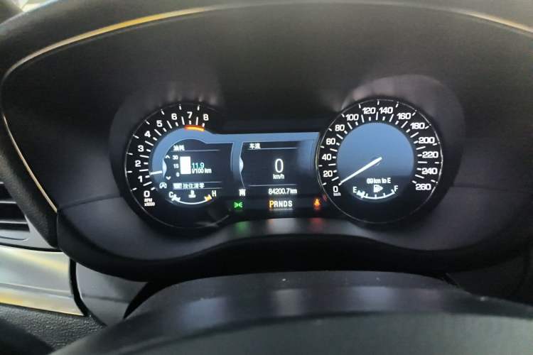 Used Lincoln MKC 2017 2.0T Two-Wheel Drive Deluxe Edition