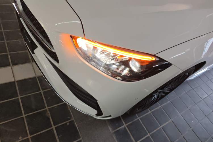 Used Mercedes-Benz C-Class 2023 Second Facelift C 260 L Sport Edition
