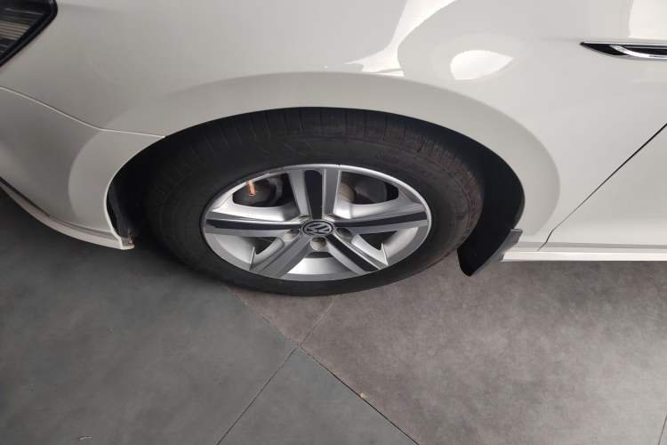 Used Volkswagen Lamando 2021 230TSI DSG Fashion Edition
