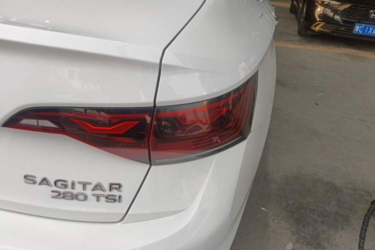 Used Volkswagen Sagitar 2023 280TSI DSG Excellence Edition
