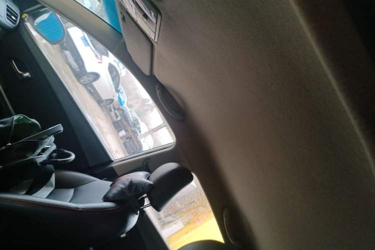 Used Kia K2 2015 Sedan 1.4L Automatic GLS