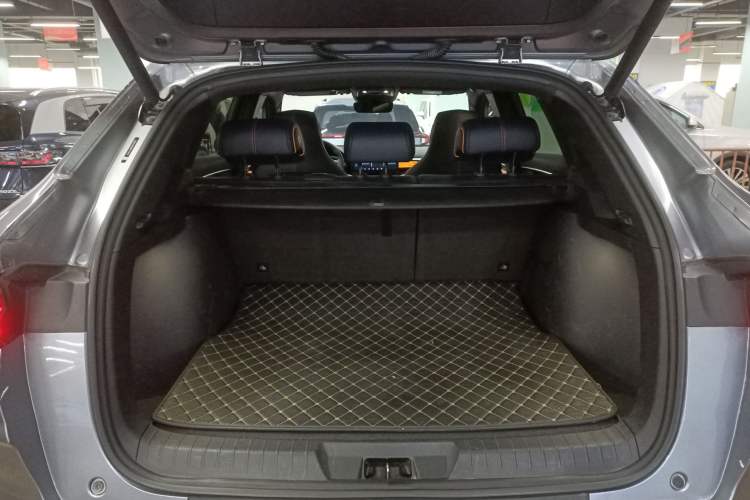 Used BYD Song PLUS New Energy 2021 EV Flagship Model
