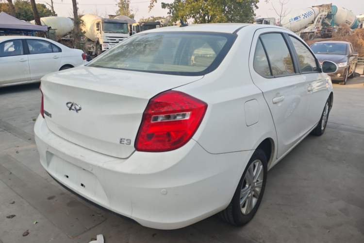 Used Chery E3 2013 1.5L Manual ZhiShang Model