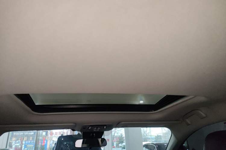 Used Toyota Sienna 2024 2.5L Hybrid Comfort Edition
