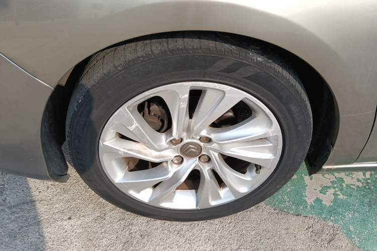 Used Citroen C4L 2014 1.6THP Intelligent Drive Automatic Dynamic Model
