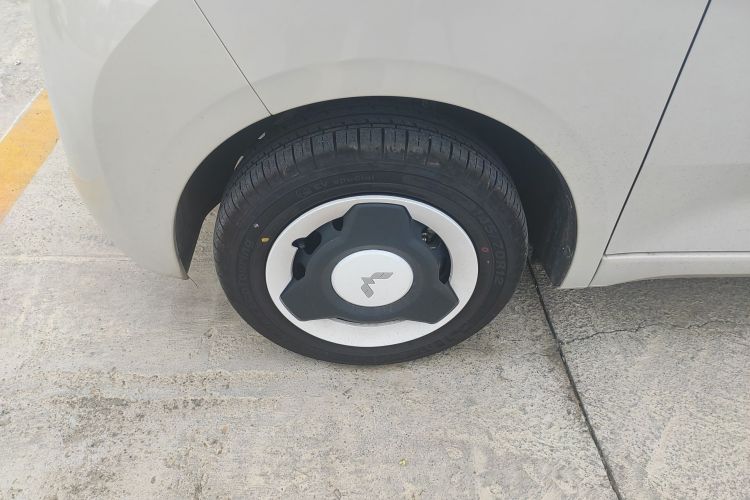 Used Wuling Hongguang MINIEV 2024 3rd Generation 215km Youth Edition
